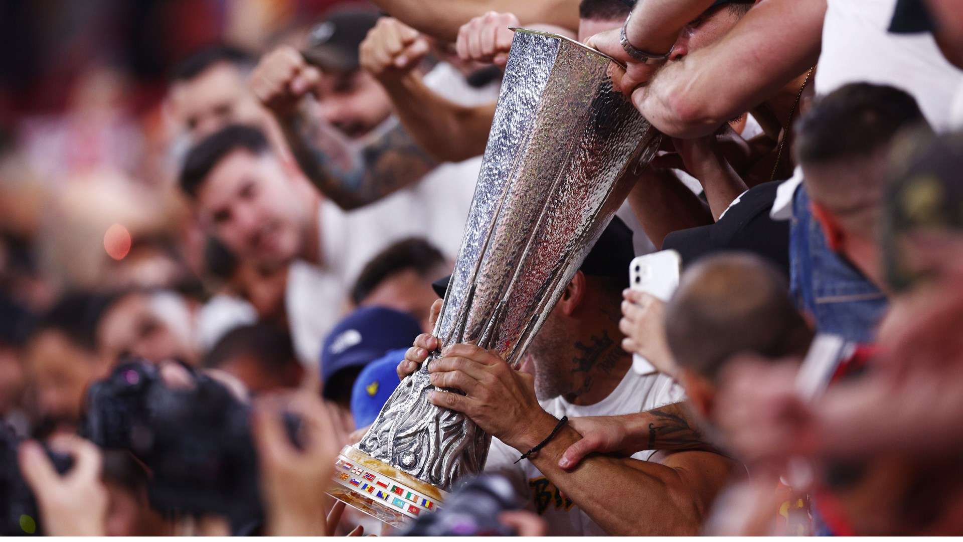 比赛中脱颖 比赛中脱颖